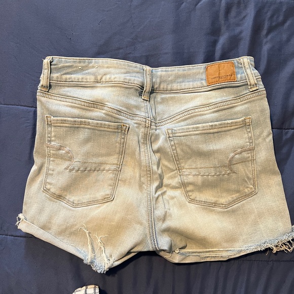 American Eagle Shorts - Picture 3 of 4